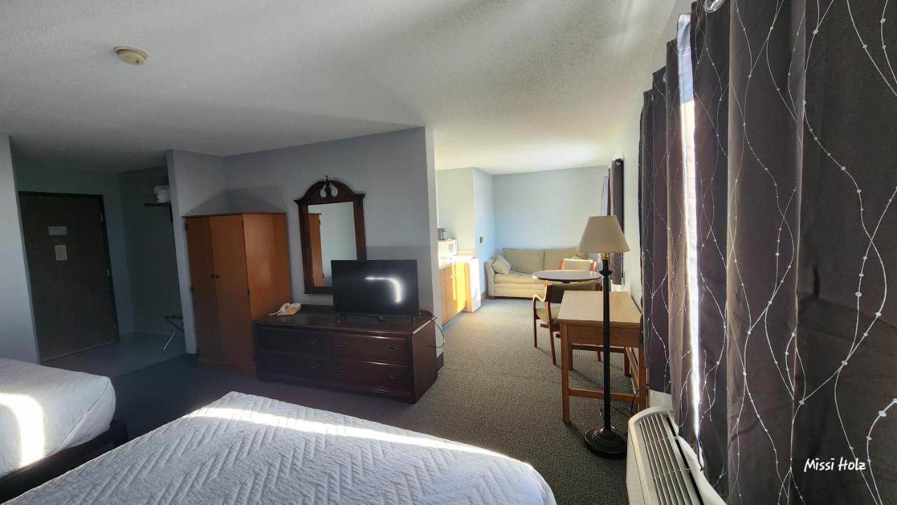 The Oasis Hotel & Bar Sheboygan Falls Exteriér fotografie